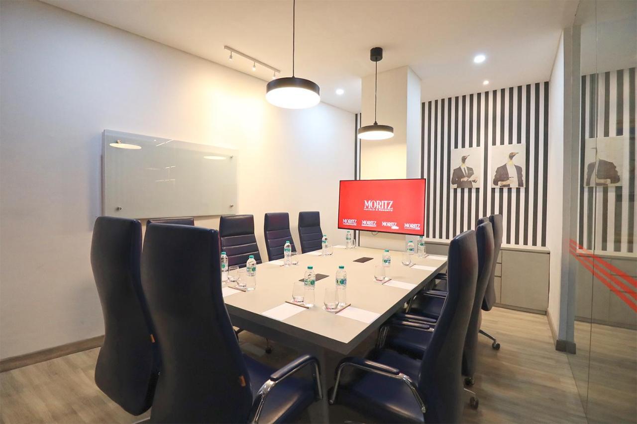 Moritz Biz Gandaria Hotel Jakarta Bagian luar foto